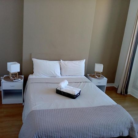 Quartier Le Plus Anime De Marseille "La Plaine Cours Julien "Chambre Avec Salle De Bain Wc Privee Integrees "Dans Appartement المظهر الخارجي الصورة