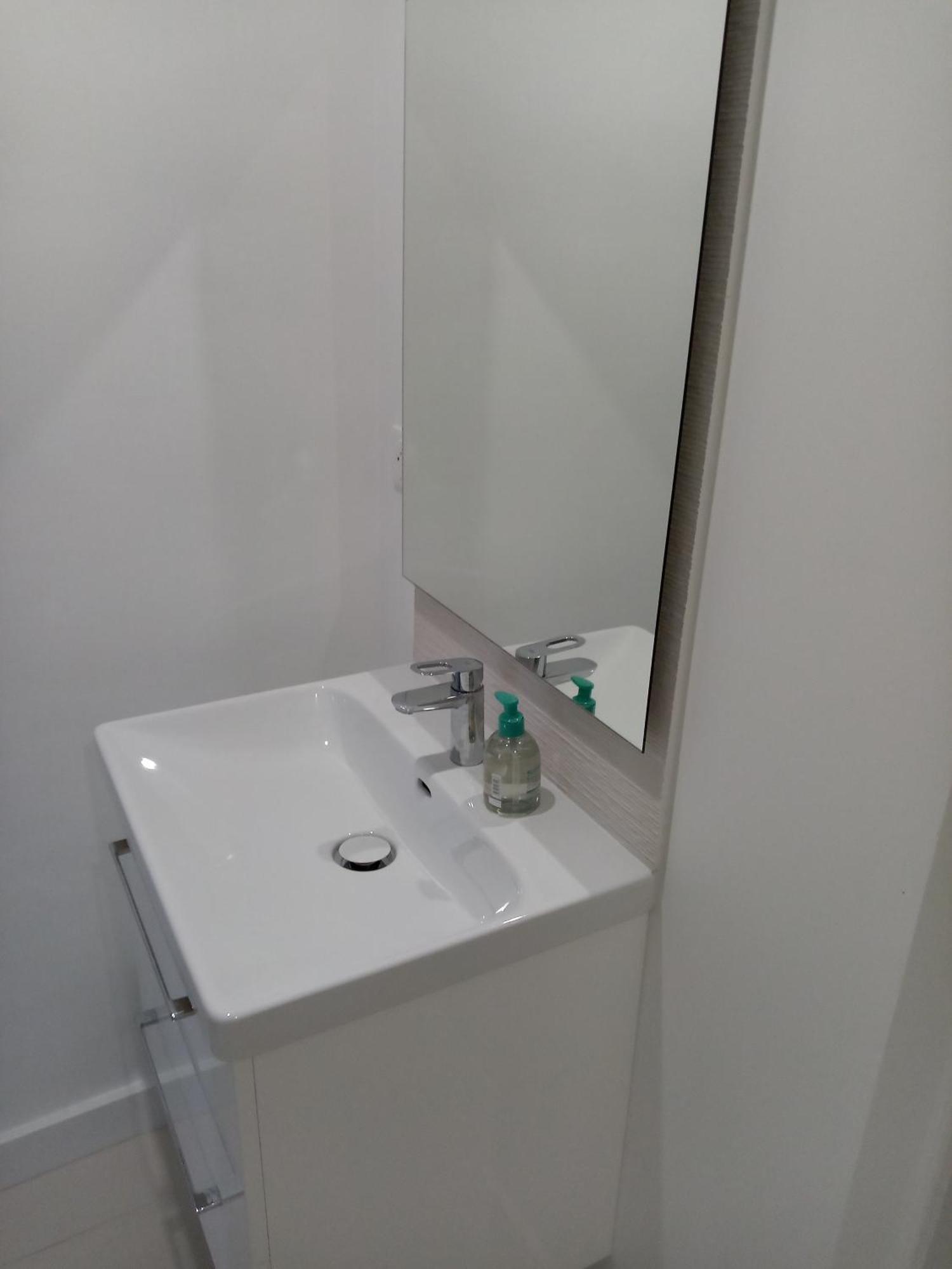 Quartier Le Plus Anime De Marseille "La Plaine Cours Julien "Chambre Avec Salle De Bain Wc Privee Integrees "Dans Appartement المظهر الخارجي الصورة