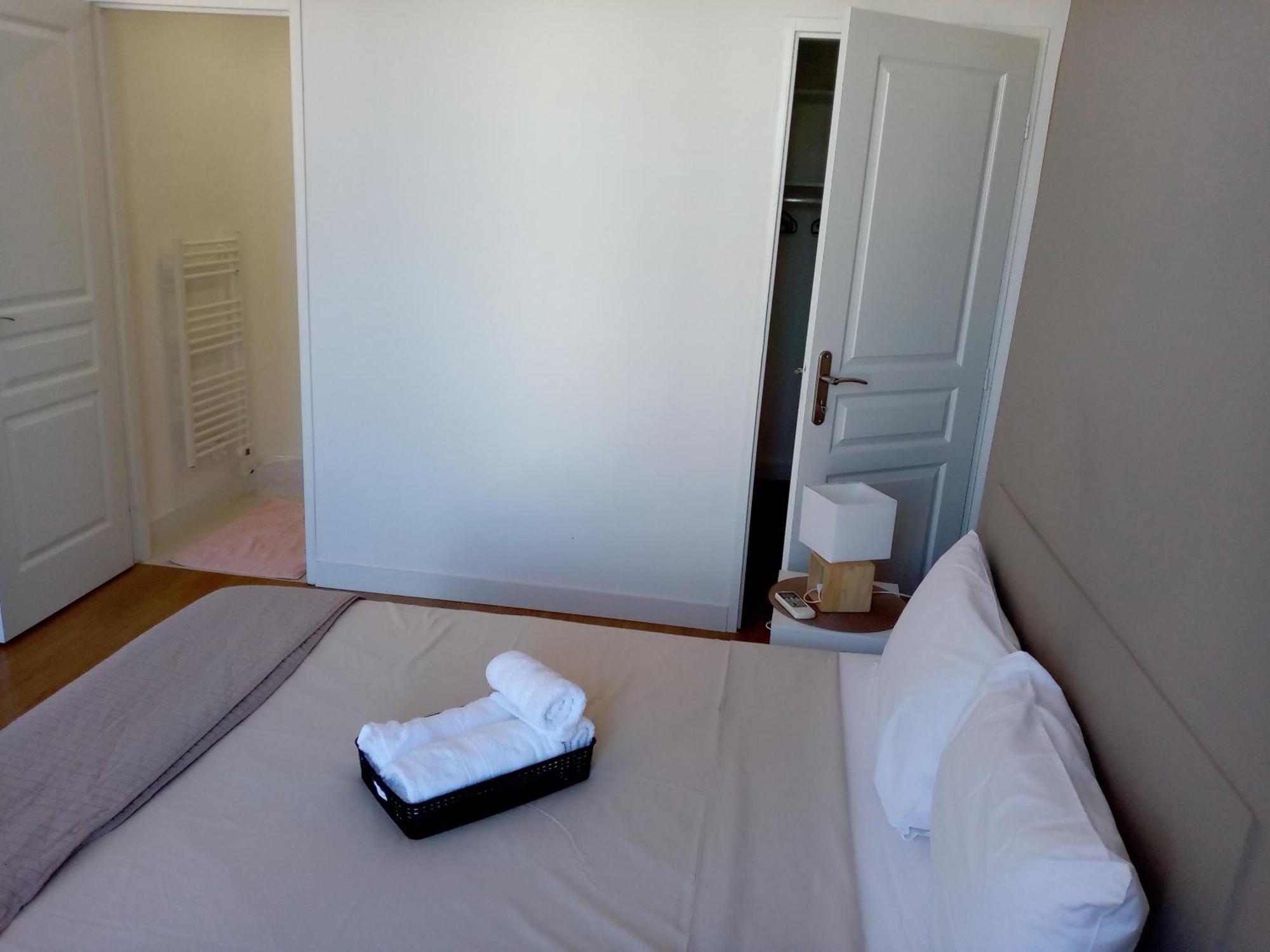 Quartier Le Plus Anime De Marseille "La Plaine Cours Julien "Chambre Avec Salle De Bain Wc Privee Integrees "Dans Appartement المظهر الخارجي الصورة