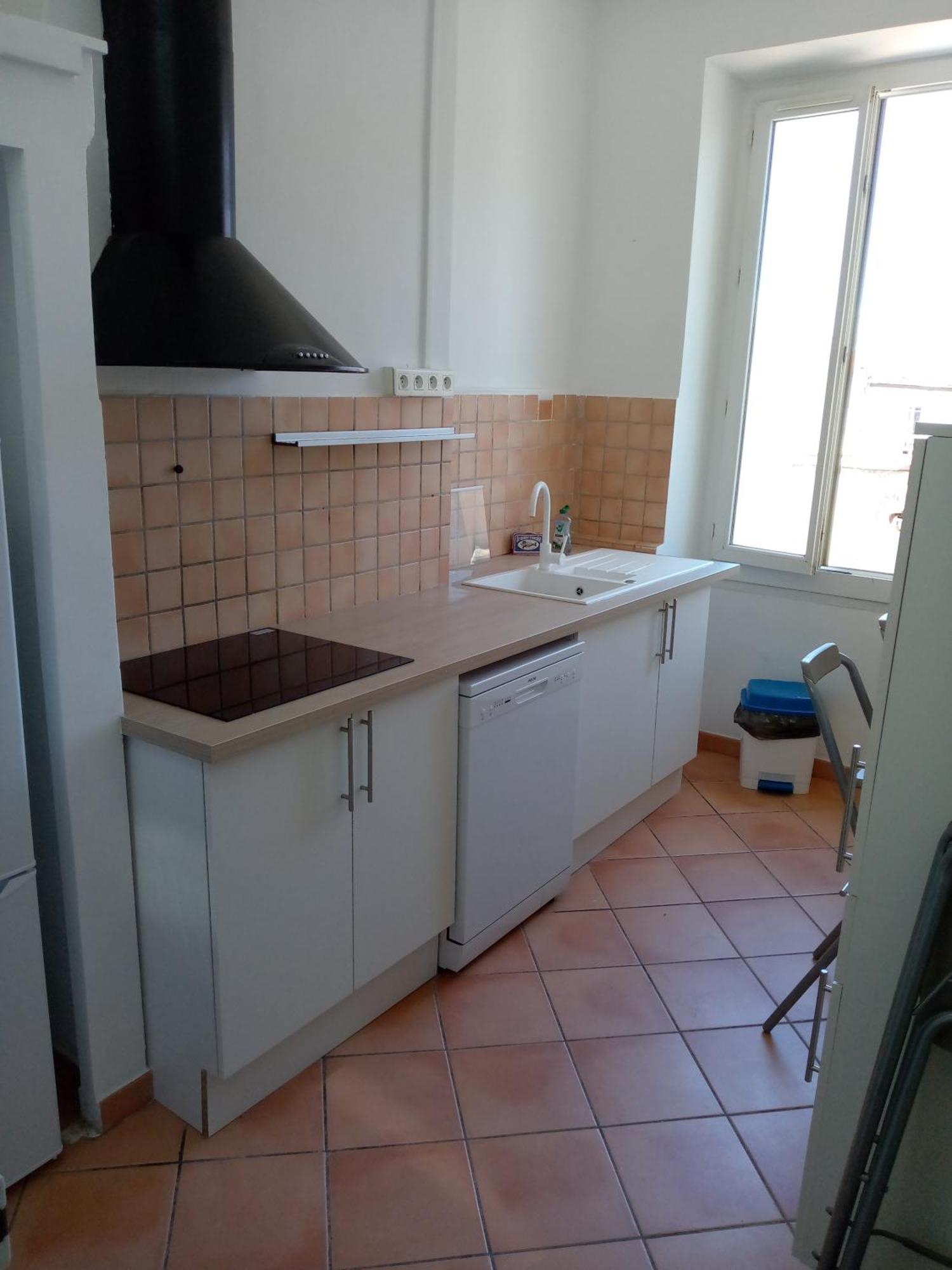 Quartier Le Plus Anime De Marseille "La Plaine Cours Julien "Chambre Avec Salle De Bain Wc Privee Integrees "Dans Appartement المظهر الخارجي الصورة